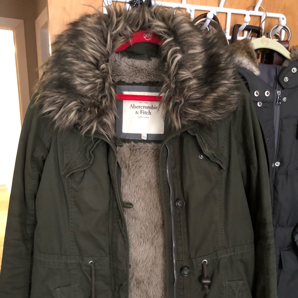 Abercrombie olive green & faux fur parka